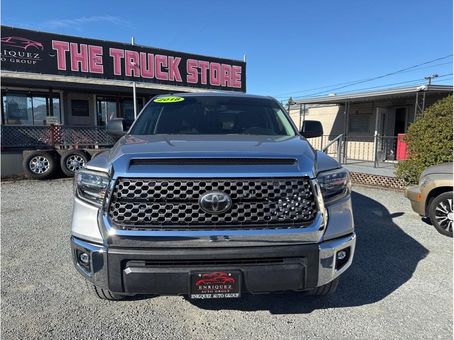 2018 Toyota Tundra SR5 photo 2