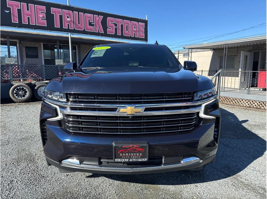 2023 Chevrolet Tahoe LT photo 2