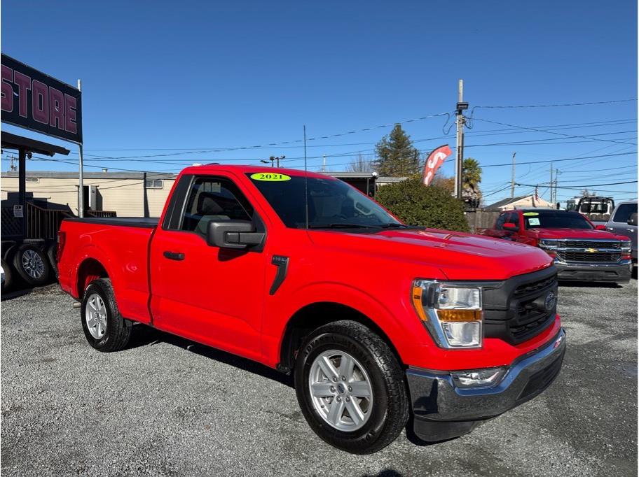 2021 Ford F-150 XL photo 3