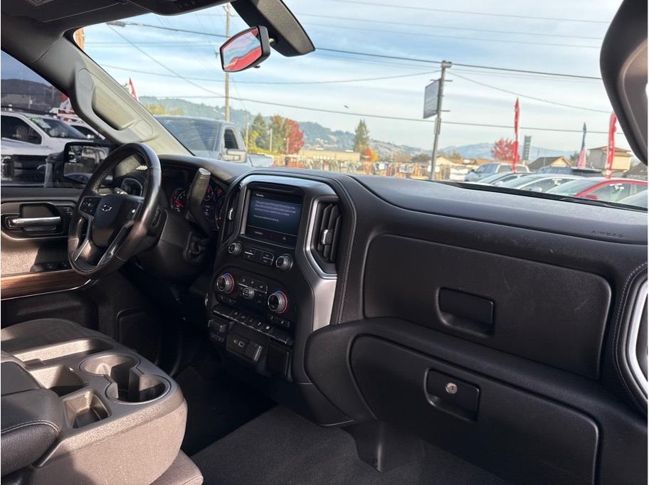 2021 Chevrolet Silverado 1500 RST photo 14