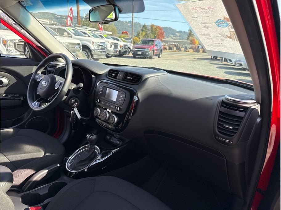 2015 Kia Soul Base photo 11