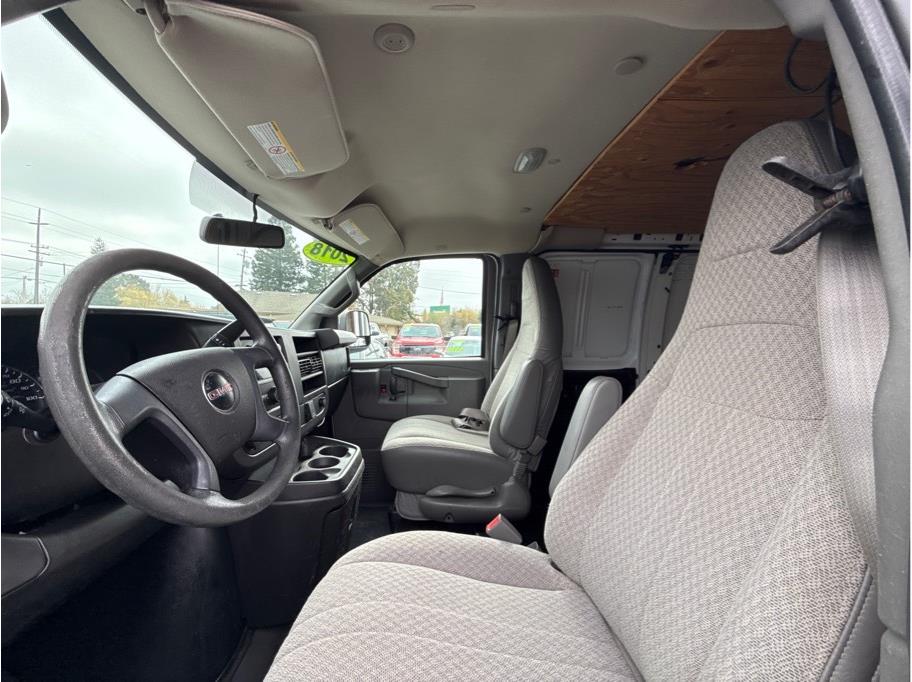 2018 GMC Savana Cargo Work Van photo 10