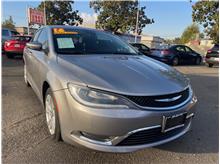 2016 Chrysler 200 Limited Platinum Sedan 4D