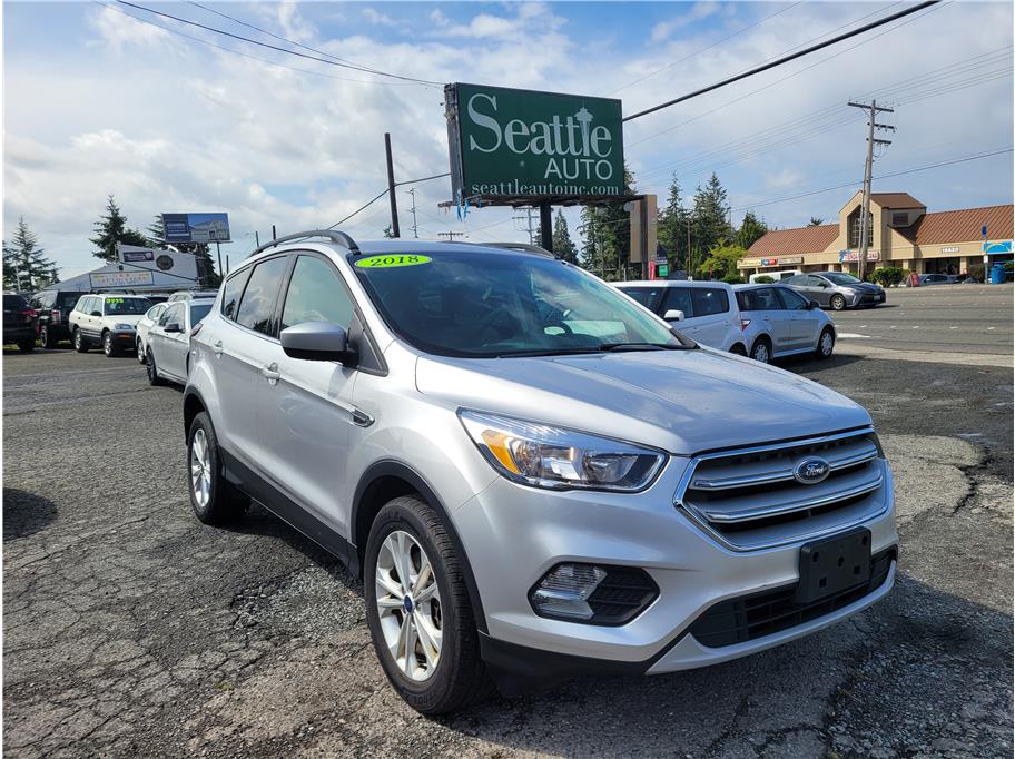 2018 Ford Escape SE Sport Utility 4D