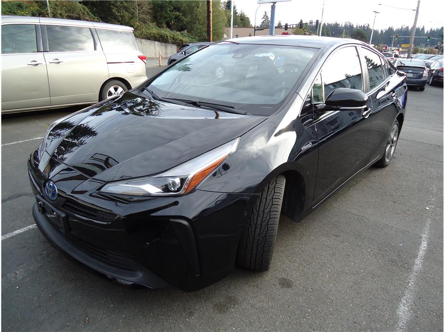 2020 Toyota Prius XLE Hatchback 4D