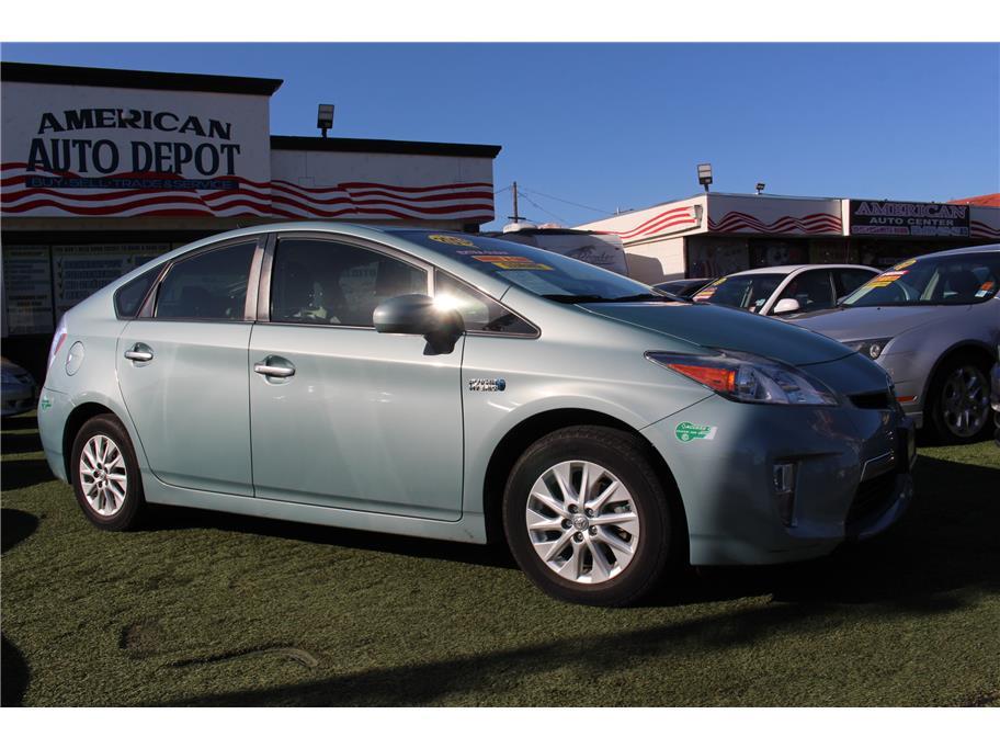 2013 Toyota Prius Plug-in Hybrid from Merced Auto World
