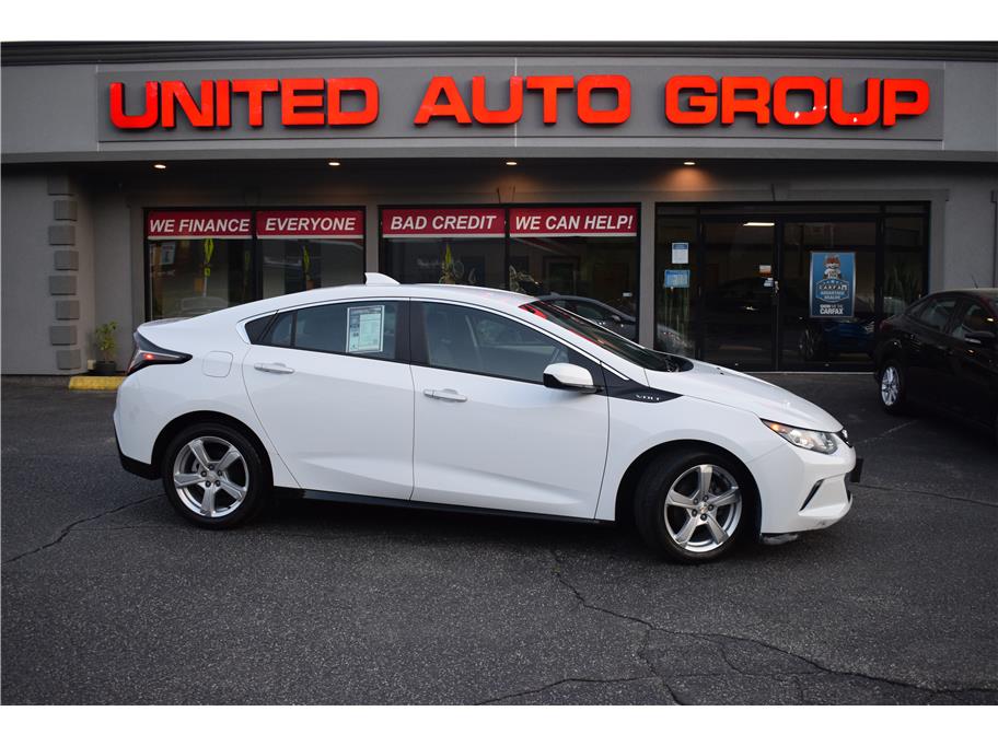 2017 Chevrolet Volt from United Auto Group