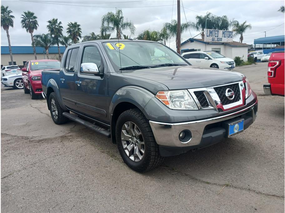 2019 Nissan Frontier Crew Cab from Limited Motors Auto Group