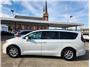 2022 Chrysler Pacifica Touring L Van 4D Thumbnail 6