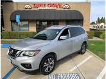 2017 Nissan Pathfinder SV Sport Utility 4D