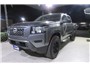 2022 Nissan Frontier Crew Cab SV Pickup 4D 5 ft Thumbnail 4