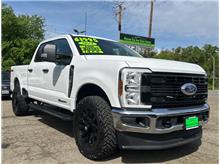 2024 Ford F250 Super Duty Crew Cab XLT Pickup 4D 6 3/4 ft