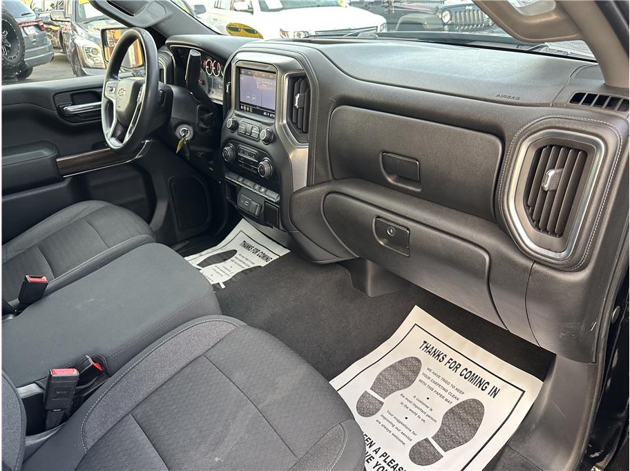 2020 Chevrolet Silverado 1500 LT photo 26