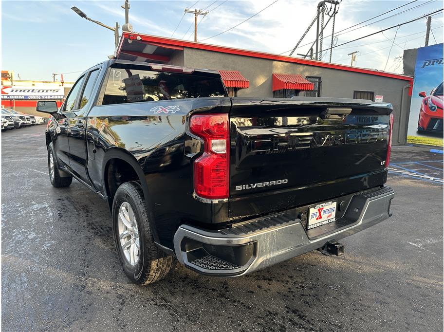 2020 Chevrolet Silverado 1500 LT photo 4