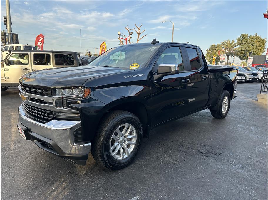 2020 Chevrolet Silverado 1500 LT photo 9