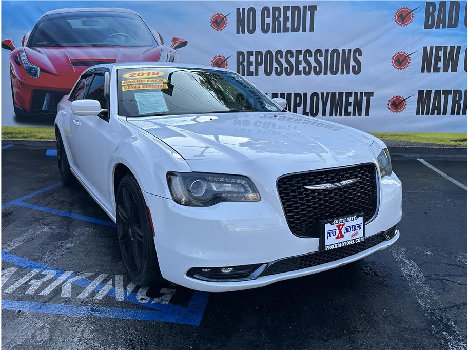 2018 Chrysler 300 S photo 56