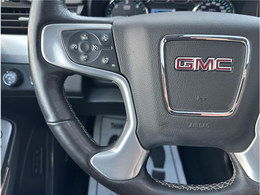 2018 GMC Yukon SLT photo 41