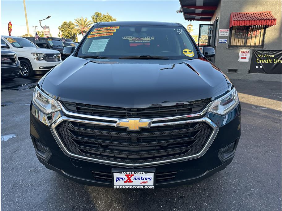 2019 Chevrolet Traverse LS photo 2