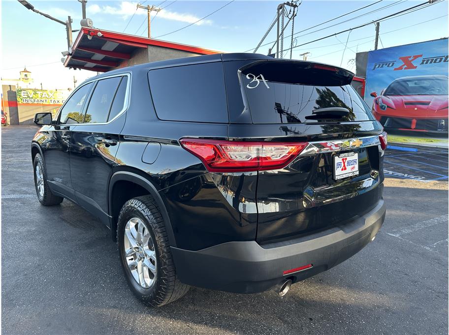 2019 Chevrolet Traverse LS photo 4