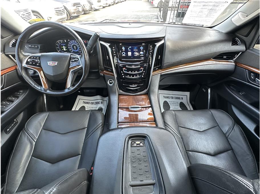 2016 Cadillac Escalade ESV Luxury photo 36