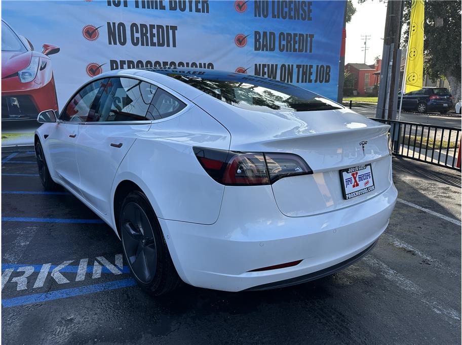 2020 Tesla Model 3 Base photo 4