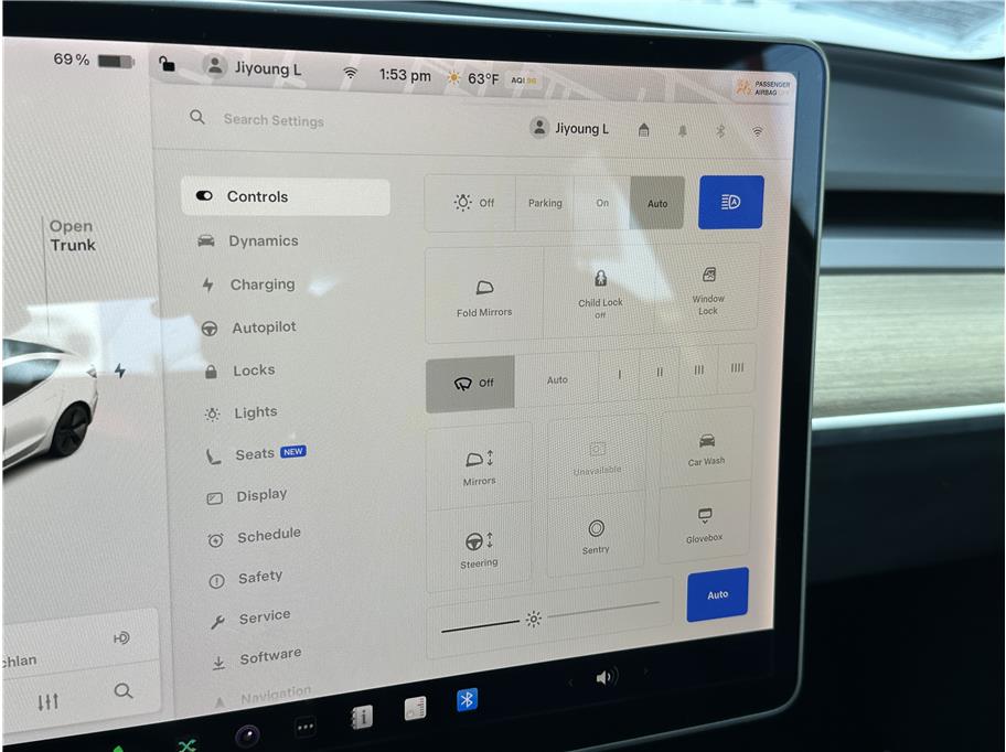 2020 Tesla Model 3 Base photo 45