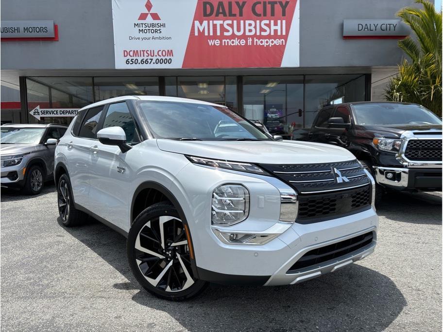 2024 Mitsubishi Outlander Plug-In-Hybrid from Daly City Mitsubishi