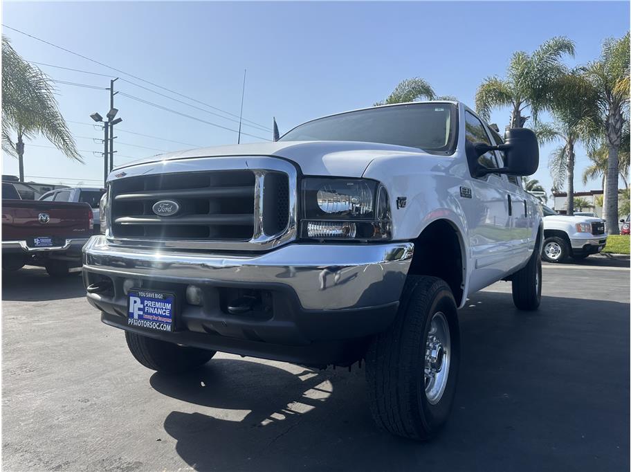 2001 Ford F350 Super Duty Crew Cab from Premium Finance