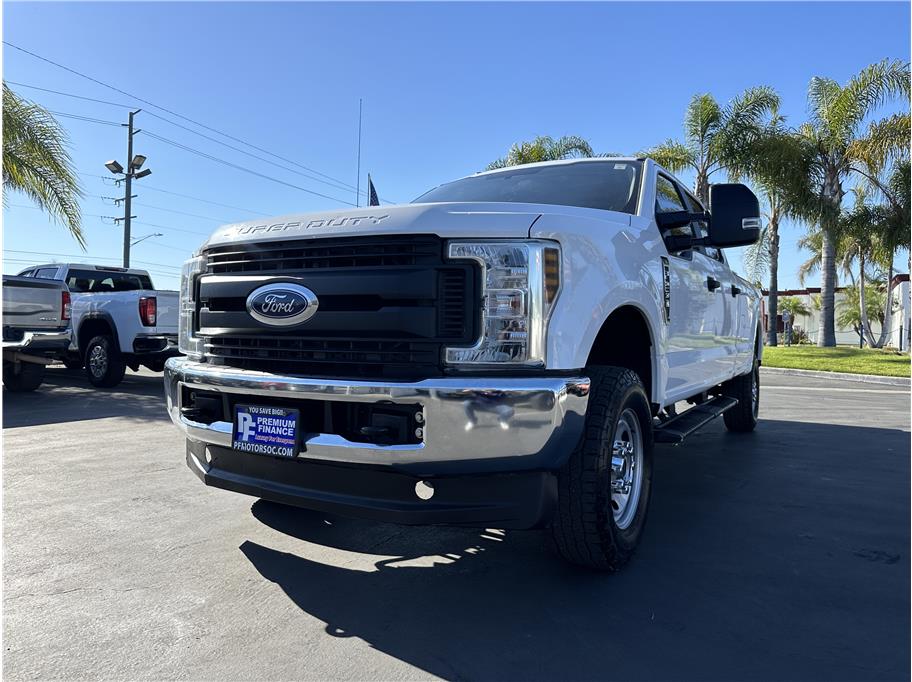 2019 Ford F250 Super Duty Crew Cab from Premium Finance