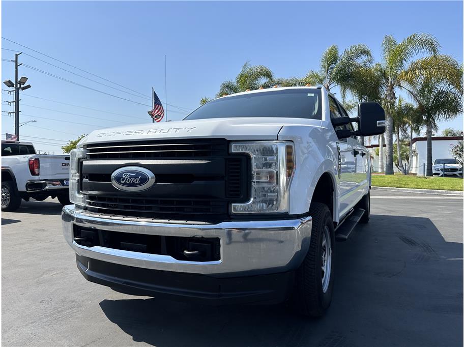 2019 Ford F250 Super Duty Crew Cab from Premium Finance