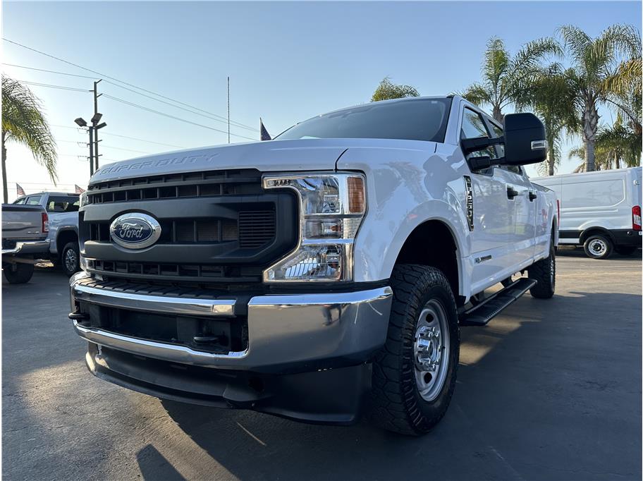 2022 Ford F250 Super Duty Crew Cab from Premium Finance