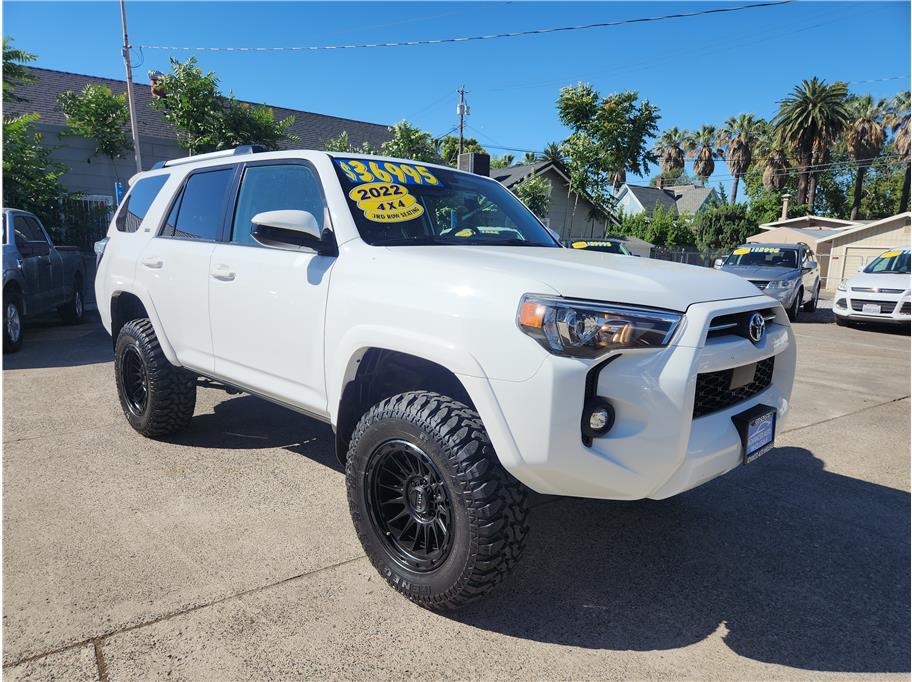 2022 Toyota 4Runner from Advanced Auto Wholesale