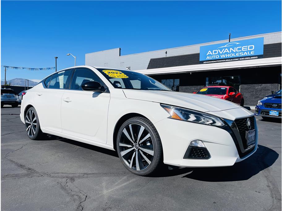 2022 Nissan Altima from Advanced Auto Wholesale