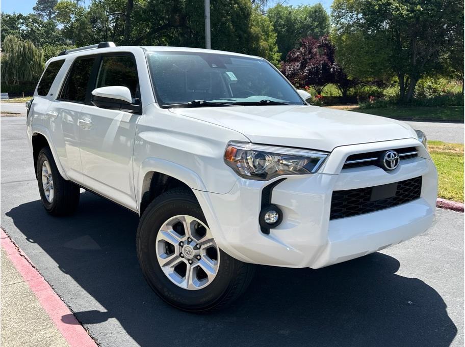 2021 Toyota 4Runner from Bay Motors