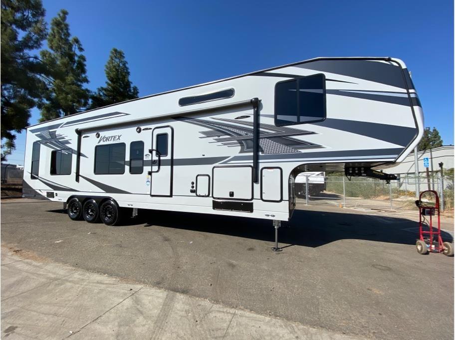 2021 GENESIS SUPREME VORTEX 4025VXL from Epic RV Liquidators