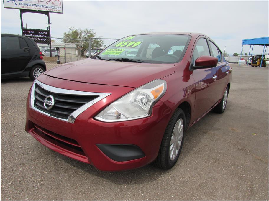 2016 Nissan Versa Sedan SV photo 1