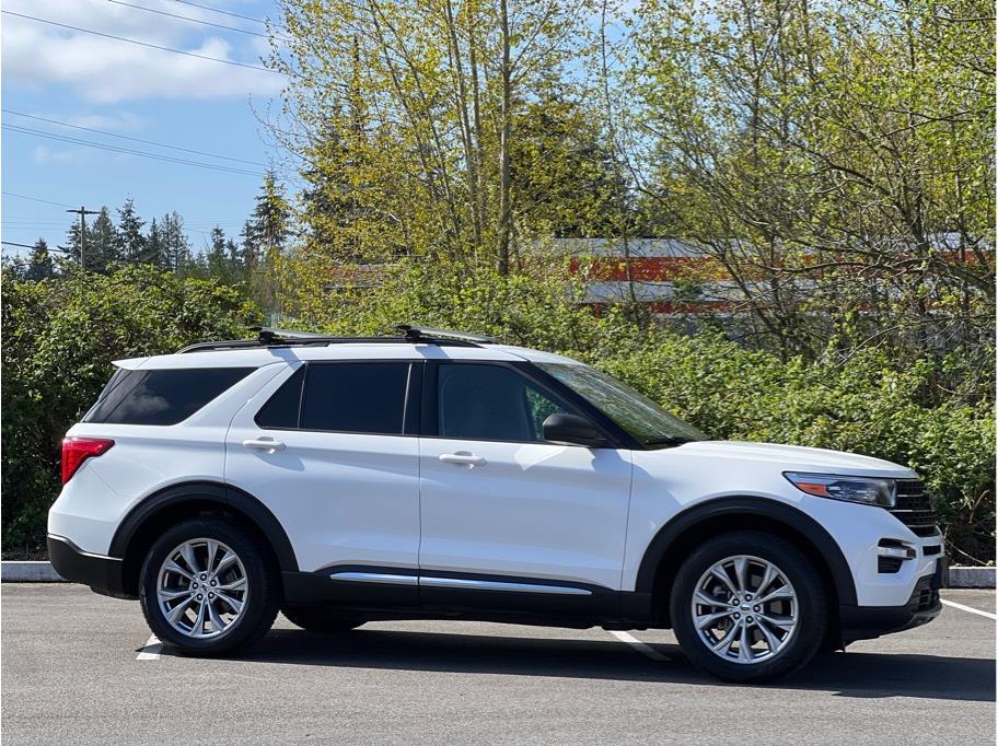 2020 Ford Explorer