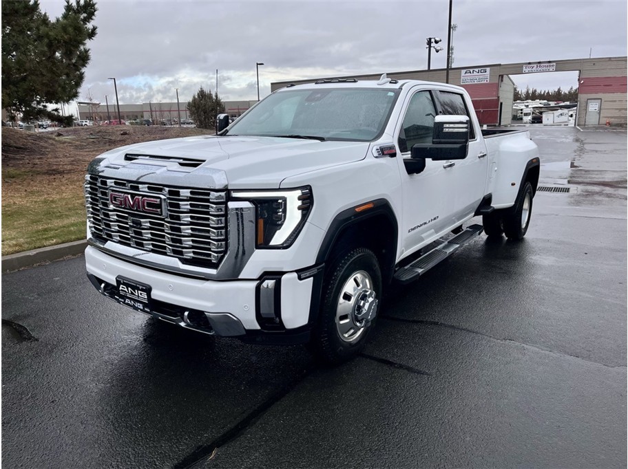 2024 GMC Sierra 3500 HD Crew Cab