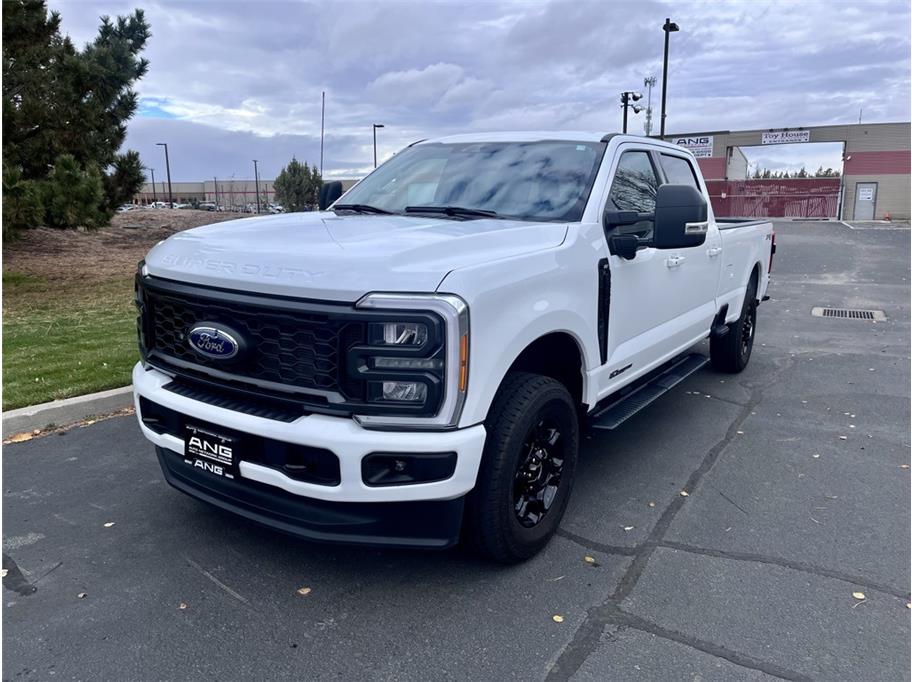 2023 Ford F350 Super Duty Crew Cab