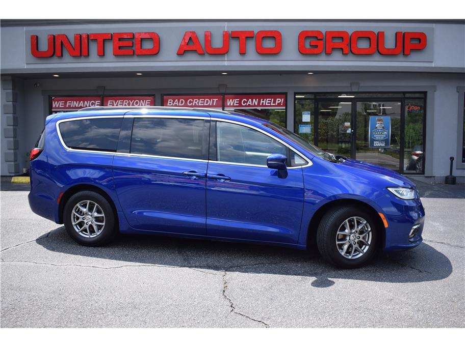 2021 Chrysler Pacifica from United Auto Group