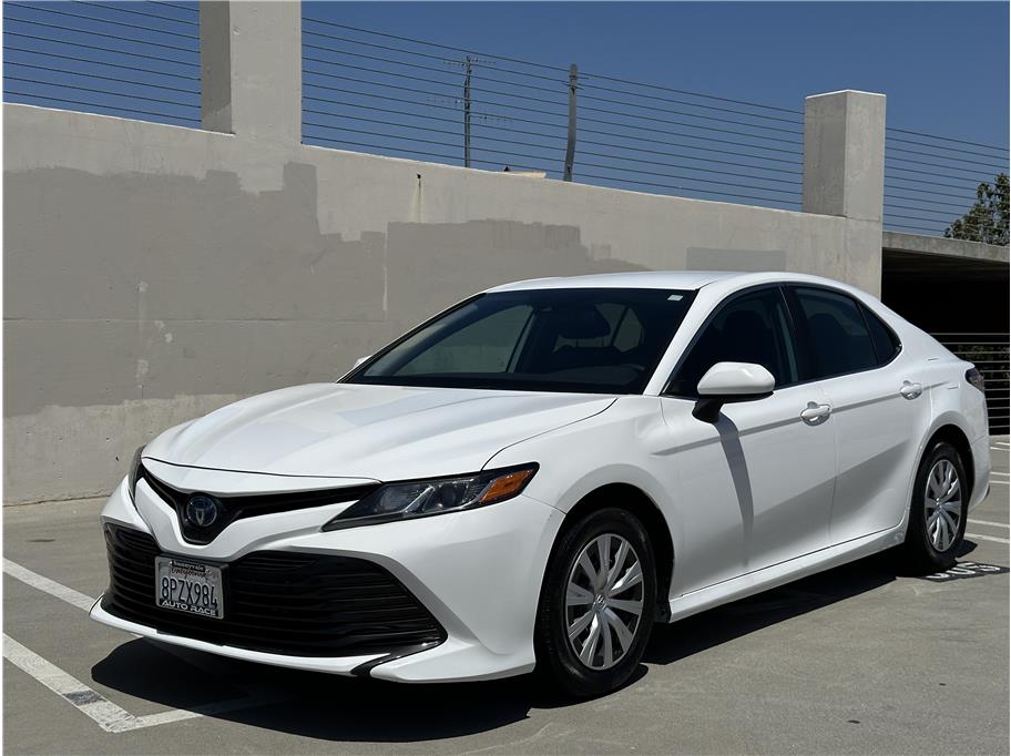 2019 Toyota Camry Hybrid from Auto Race, Inc.