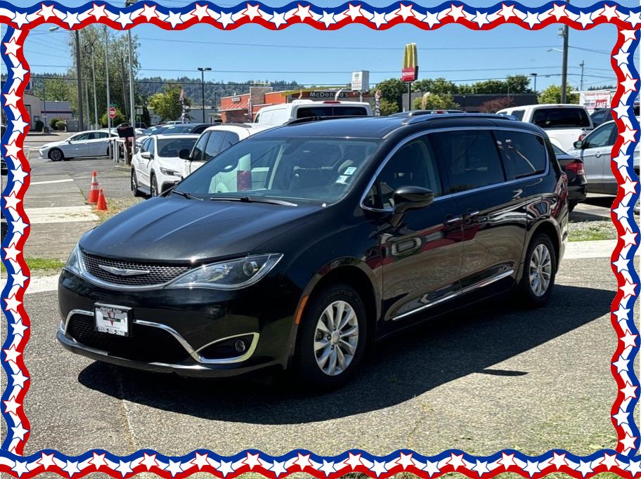 2019 Chrysler Pacifica from Verdant Auto Sales LLC