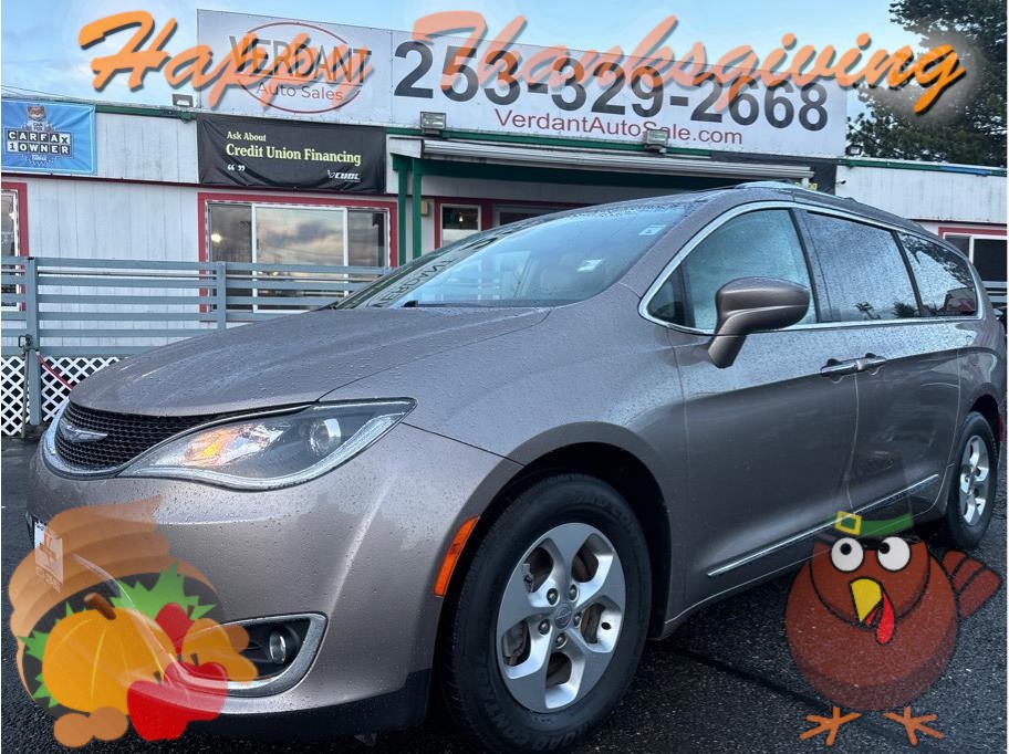 2017 Chrysler Pacifica from Verdant Auto Sales LLC