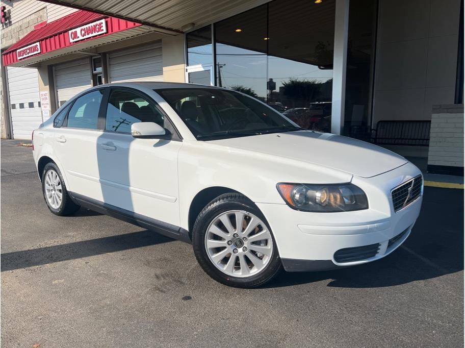 2005 Volvo S40 from Moaven Motors