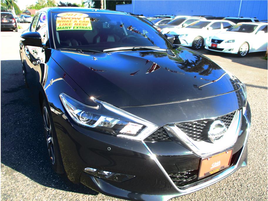 2017 Nissan Maxima from GMA of Everett