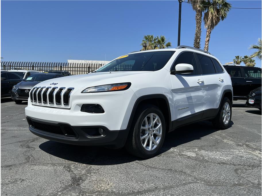 2017 Jeep Cherokee from Auto Now