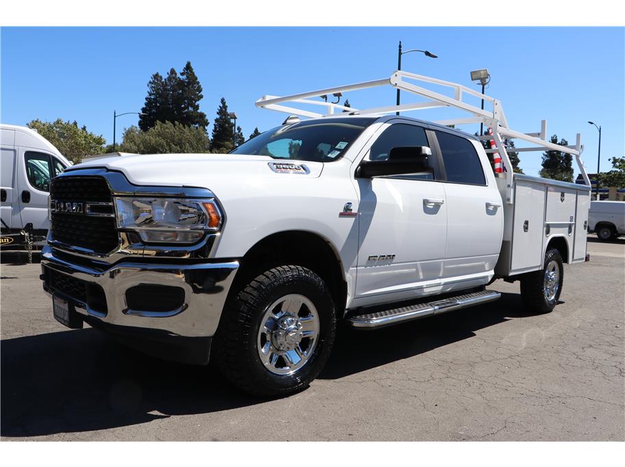 2022 Ram 3500 Crew Cab from Elias Motors Inc