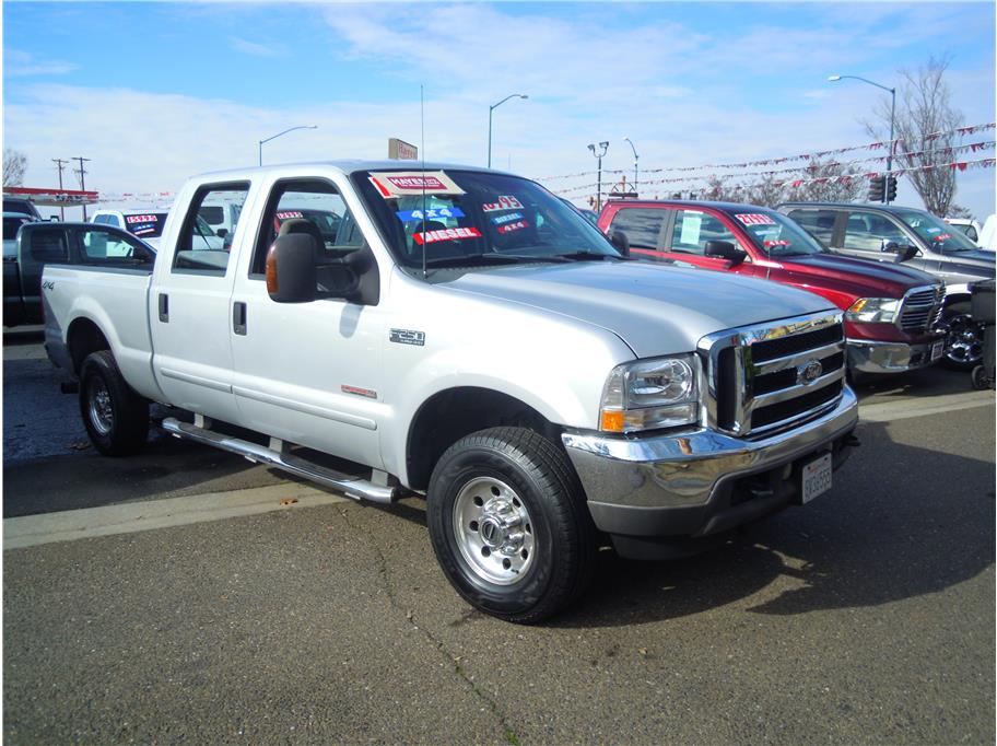 2003 Ford F250 Super Duty Crew Cab from Hayes Auto Sales
