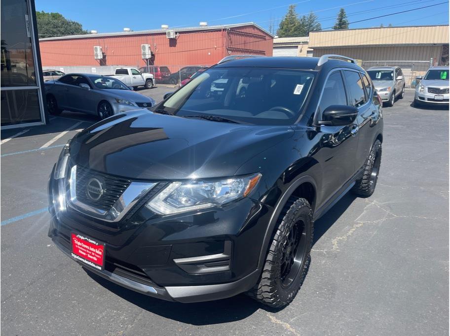 2018 Nissan Rogue from Triple Crown Auto Sales