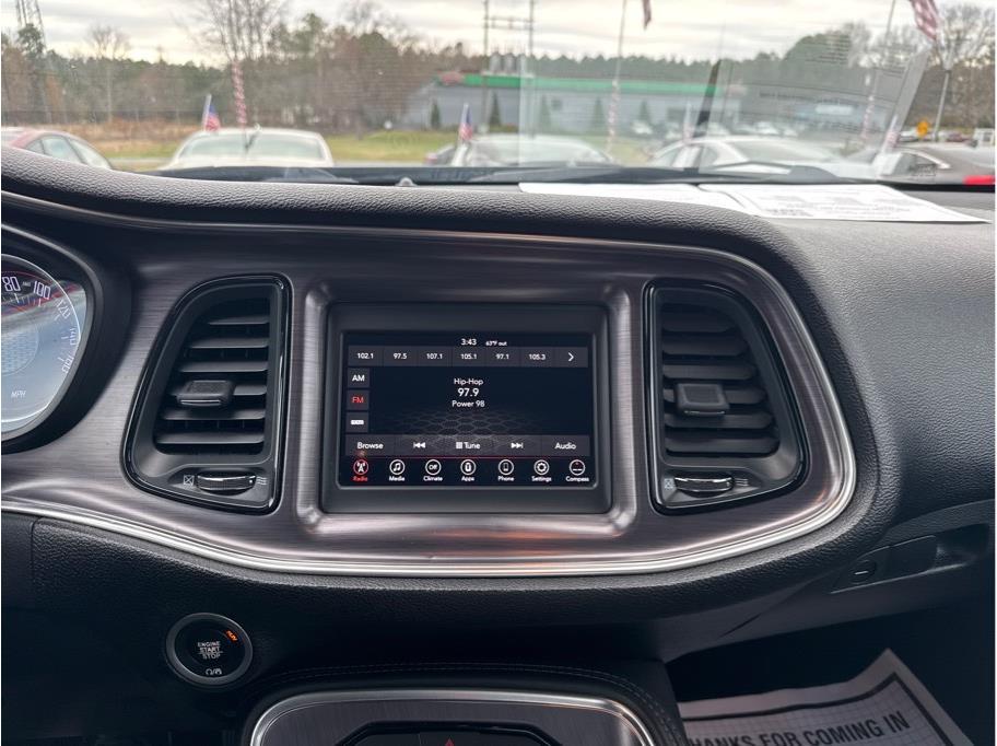 2018 Dodge Challenger SXT photo 10